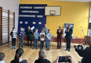 Nagrodzeni uczniowie na poziomie klas IV